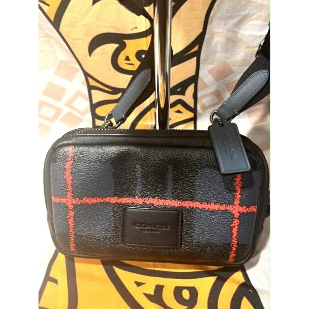 Coach Carrier Phone Crossbody Window Pane Plaid Bag C6819 EUC